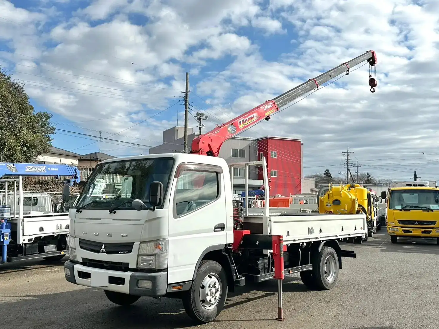 三菱 キャンター 小型 クレーン付 床鉄板 4段 の中古トラック【車両No.180321】