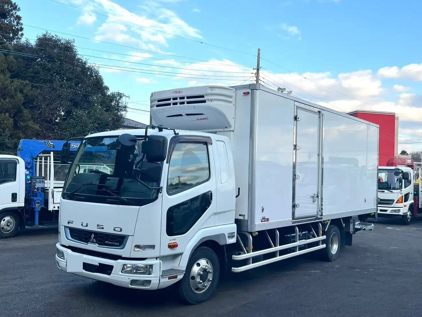 三菱 ファイター 中型/増トン 冷凍冷蔵 低温 パワーゲート の中古トラック【車両No.180317】