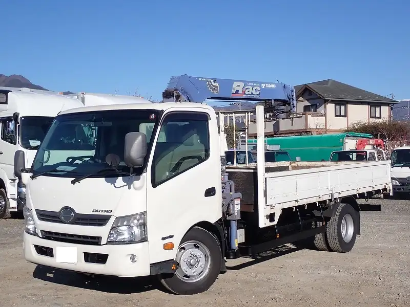 日野 デュトロ 小型 クレーン付 床鉄板 3段 の中古トラック【車両No.180623】