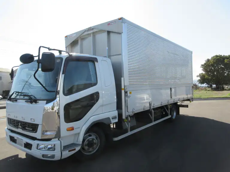 三菱 ファイター 中型/増トン ウイング ベッド TKG-FK61F の中古トラック【車両No.180579】
