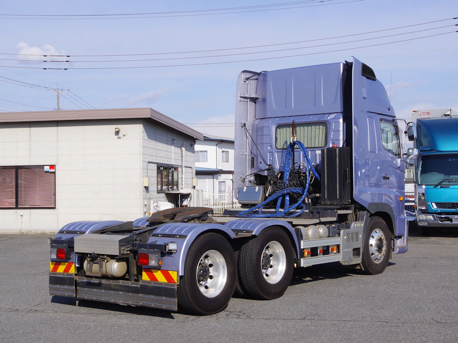 日野 プロフィア 大型 トラクター ハイルーフ 2デフの中古トラック画像3