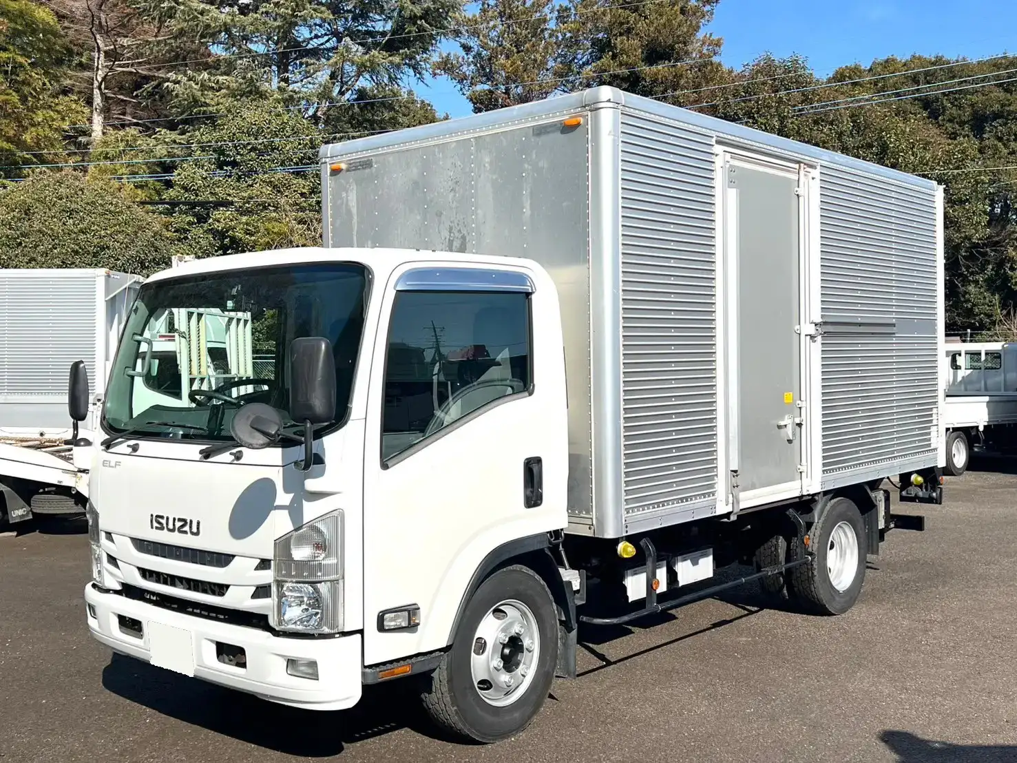 いすゞ エルフ 小型 アルミバン パワーゲート サイドドア の中古トラック【車両No.180712】