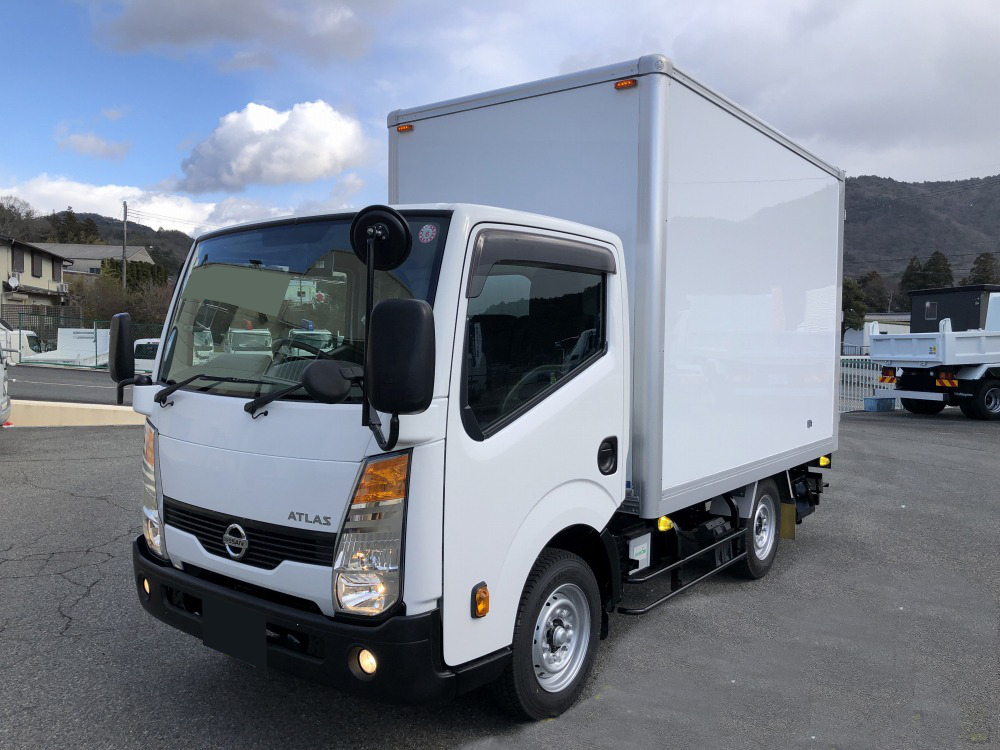 日産 アトラス 小型 冷凍冷蔵 10尺 CBF-SQ2F24