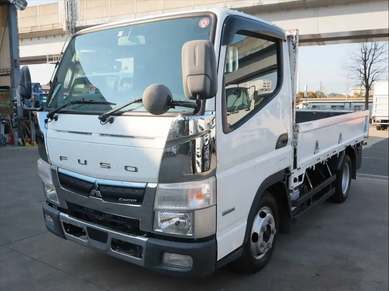 三菱 キャンター 小型 平ボディ カスタム 2RG-FBA20 の中古トラック【車両No.180934】