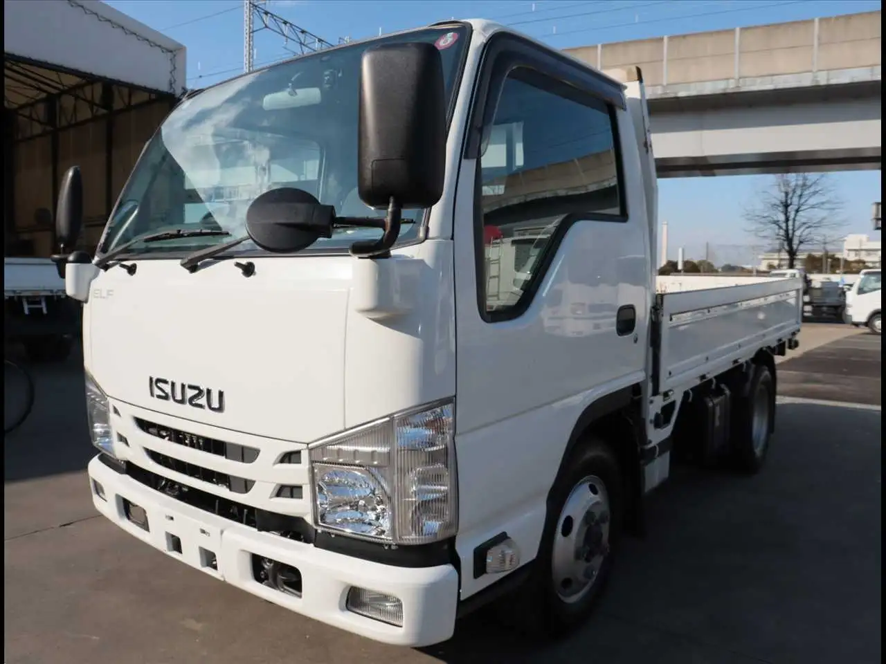 いすゞ エルフ 小型 平ボディ 2RG-NHS88A H31/R1 の中古トラック【車両No.180904】