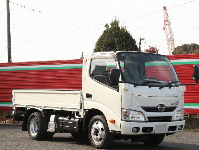 日野 デュトロ 小型 平ボディ TKG-XZU675M H27の中古トラック画像2