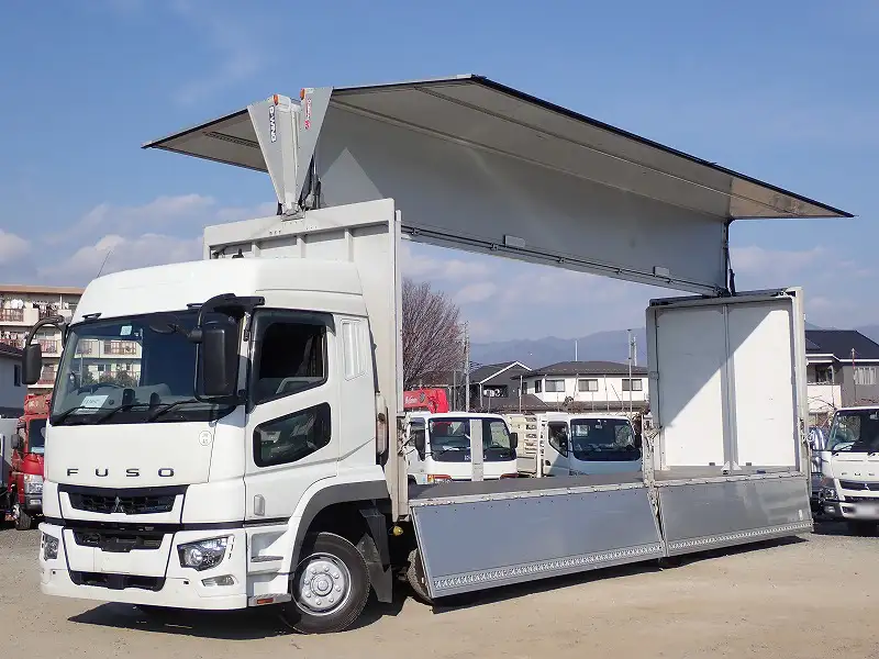 三菱 スーパーグレート 大型 ウイング エアサス ベッド の中古トラック【車両No.181115】