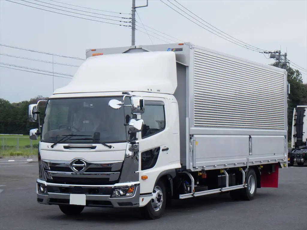 日野 その他 中型/増トン ウイング エアサス ベッド の中古トラック【車両No.181263】