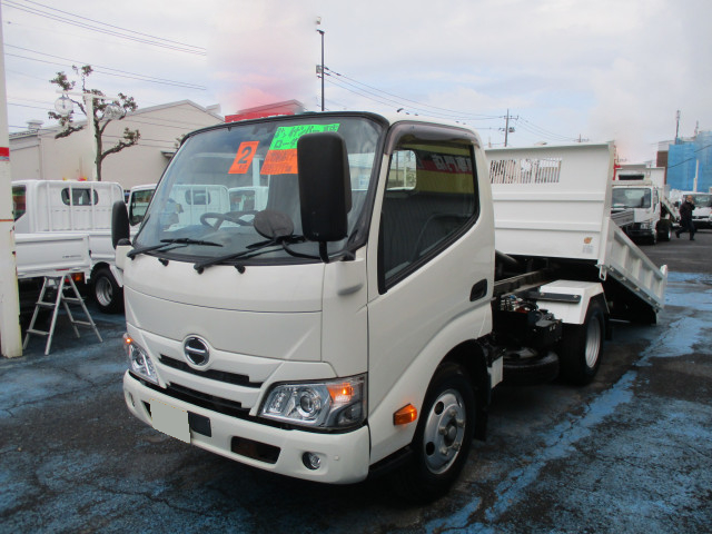 日野 デュトロ 小型 ダンプ ローダー 2RG-XZU600T｜画像1