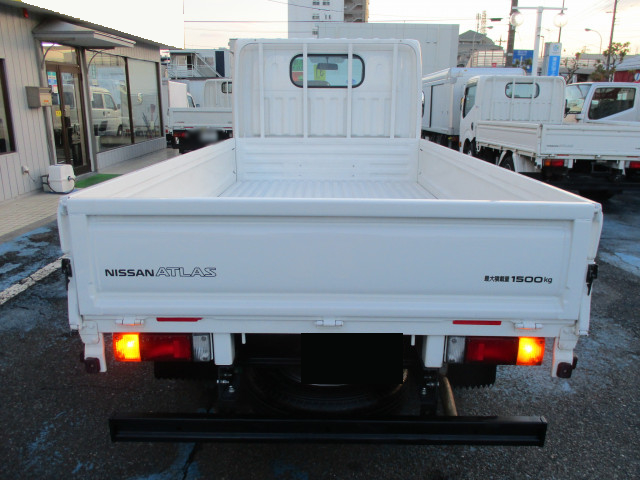 日産 アトラス 小型 平ボディ CBF-SQ2F24 H31/R1の中古トラック画像3