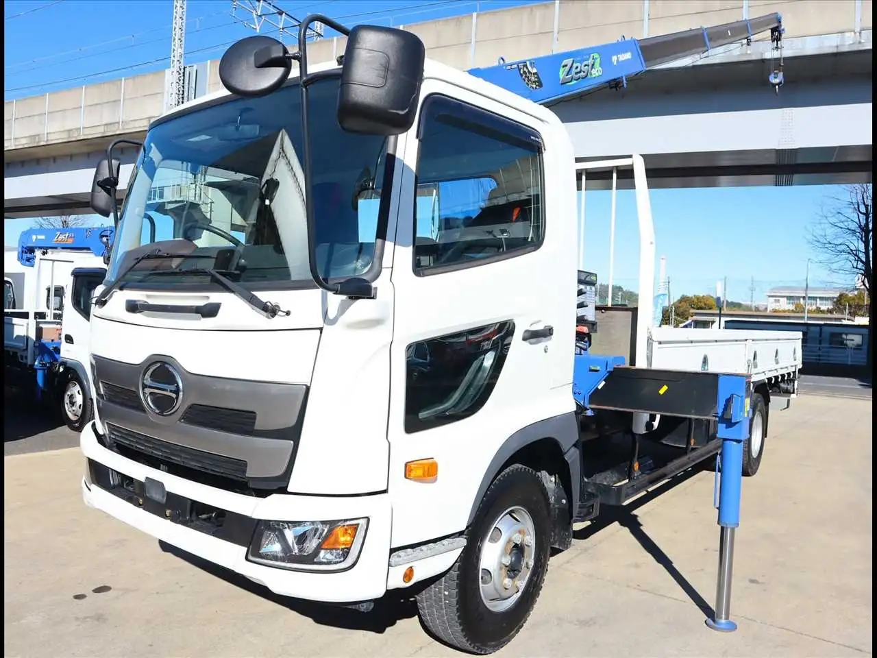 日野 レンジャー 中型/増トン クレーン付 4段 ラジコン の中古トラック【車両No.181469】