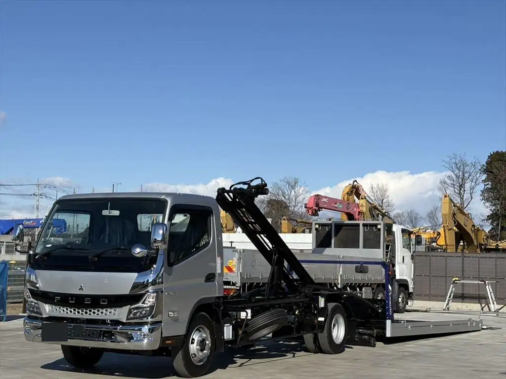 三菱 キャンター 小型 車両重機運搬 ラジコン ウインチ の中古トラック【車両No.181722】
