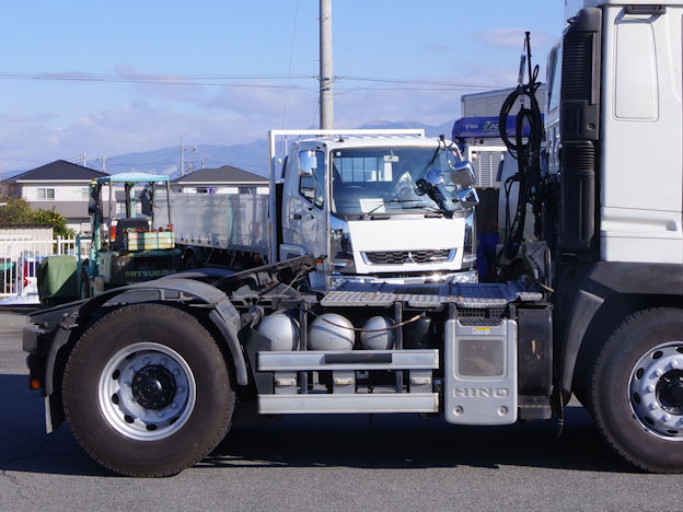 日野 プロフィア 大型 トラクター ハイルーフ 1デフの中古トラック画像9