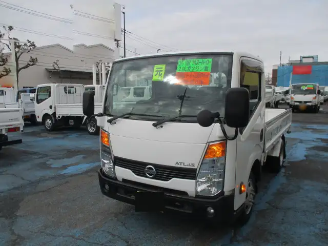 日産 アトラス 小型 平ボディ CBF-SQ2F24 H31/R1 の中古トラック【車両No.182080】
