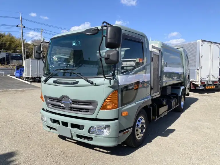 日野 レンジャー 中型/増トン パッカー車 巻き込み式 回転ダンプ式 の中古トラック【車両No.182644】