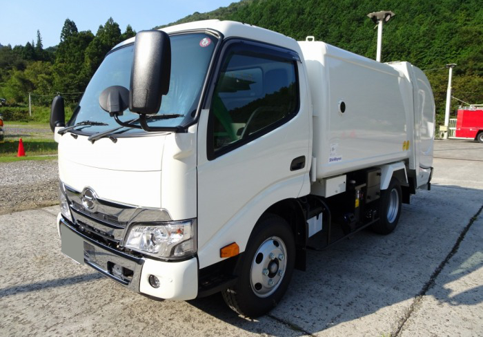 日野 デュトロ 小型 パッカー車 2KG-XZU605X