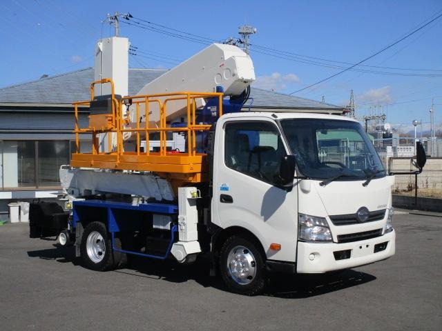 日野 デュトロ 小型 高所・建柱車 高所作業車 TKG-XZU700Xの中古トラック画像2