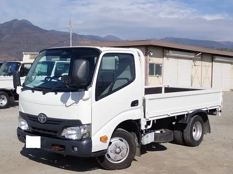 トヨタ ダイナ 小型 平ボディ TKG-XZC605 H30 の中古トラック【車両No.183208】