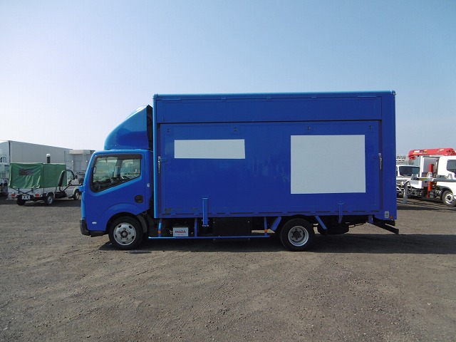 日産 アトラス 小型 特殊車両 PDG-TZ3F24 H21の中古トラック画像3