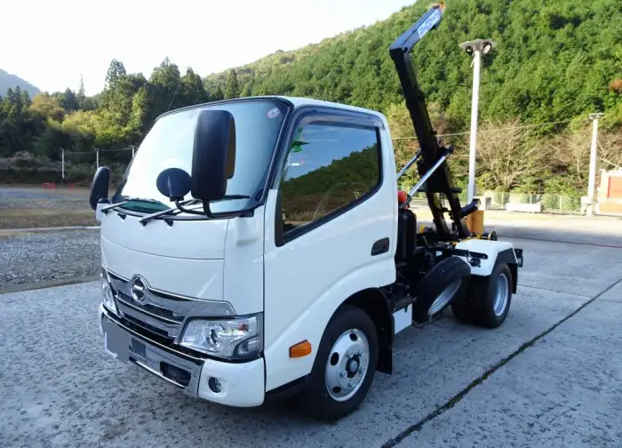 日野 デュトロ 小型 アームロール ツインホイスト 2KG-XZU605M の中古トラック【車両No.184809】