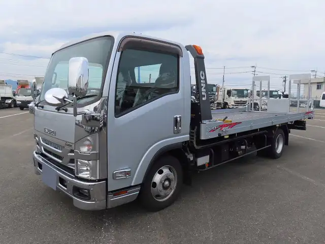 いすゞ エルフ 小型 車両重機運搬 2RG-NPR88AN R2 の中古トラック【車両No.187496】