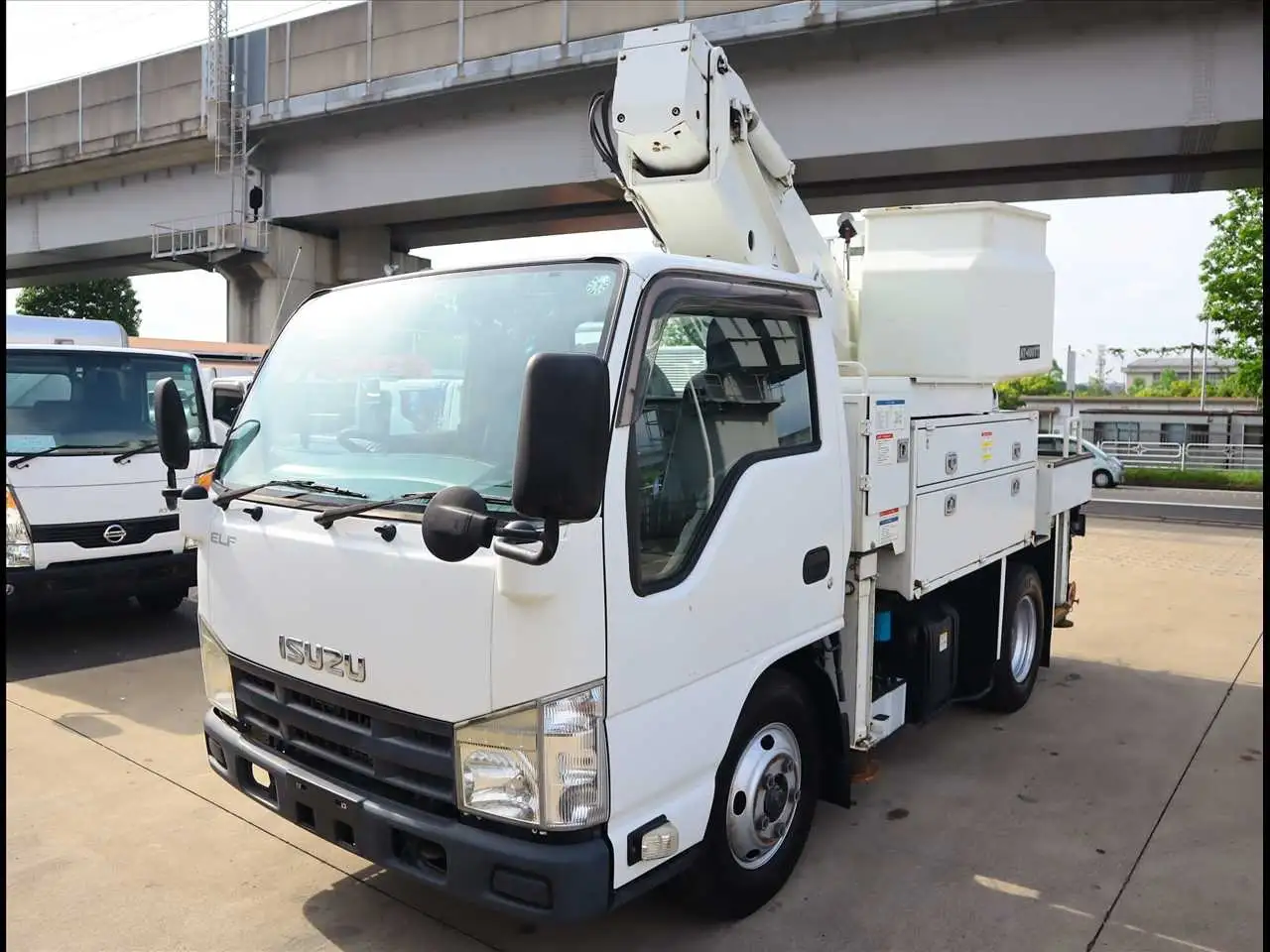 いすゞ エルフ 小型 高所・建柱車 高所作業車 TKG-NKR85AN の中古トラック【車両No.187312】