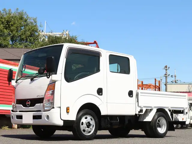 日産 アトラス 小型 平ボディ Wキャブ CBF-SQ2F24｜画像1