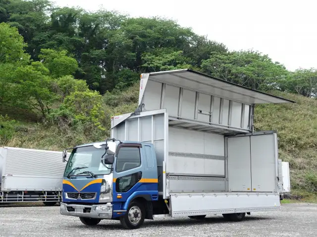 三菱 ファイター 中型/増トン ウイング エアサス ベッド｜画像1