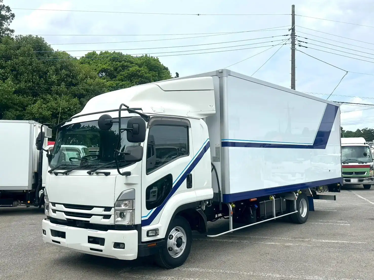 日産UD コンドル 中型/増トン 冷凍冷蔵 中温 エアサス｜画像1