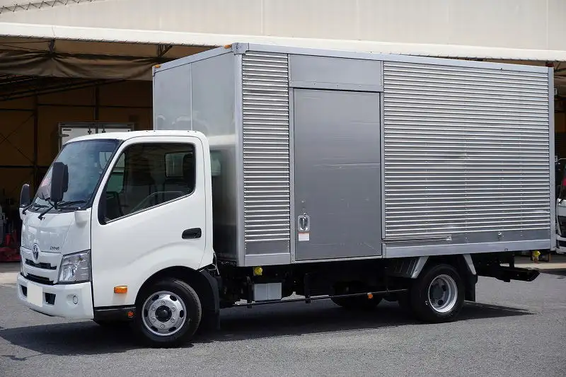 トヨタ ダイナ 小型 アルミバン サイドドア 2RG-XZU712 の中古トラック【車両No.188247】