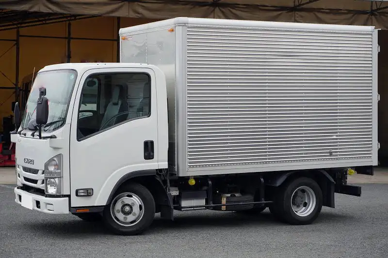 いすゞ エルフ 小型 アルミバン 2RG-NLR88AN R2｜画像1