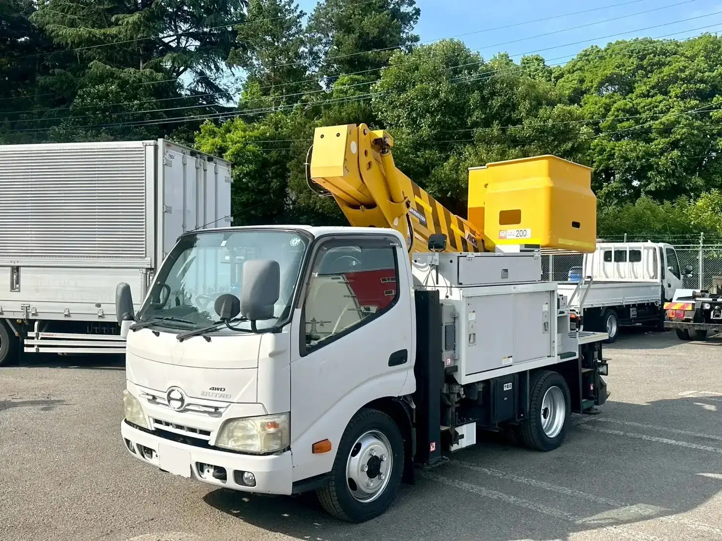 日野 デュトロ 小型 高所・建柱車 高所作業車 電工仕様 の中古トラック【車両No.188440】