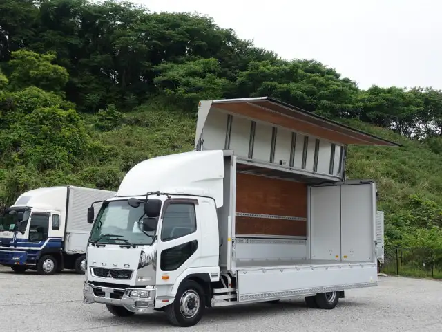三菱 ファイター 中型/増トン ウイング ベッド QKG-FK62FZ の中古トラック【車両No.188907】