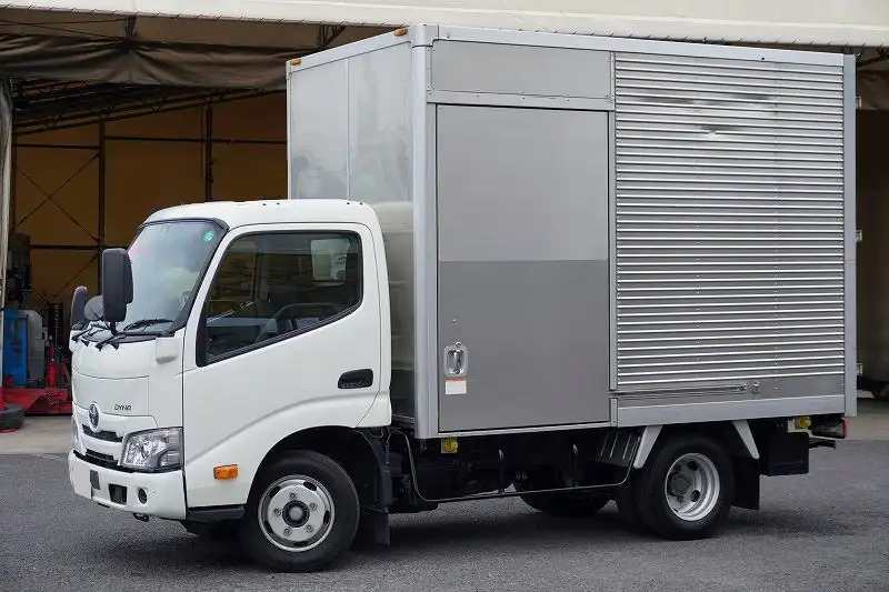 トヨタ ダイナ 小型 アルミバン サイドドア 2RG-XZC605 の中古トラック【車両No.189316】