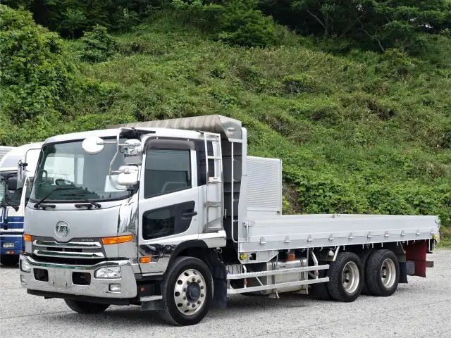 日産UD コンドル 中型/増トン 平ボディ 床鉄板 ベッド の中古トラック【車両No.189608】
