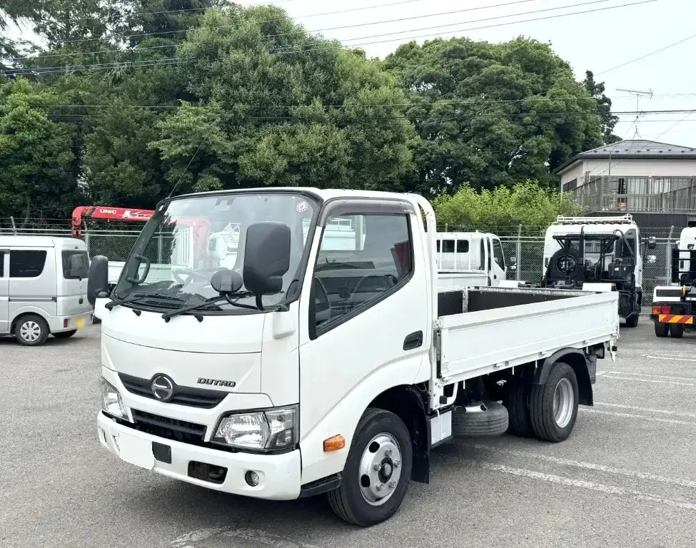 日野 デュトロ 小型 平ボディ TKG-XZC605M H30 の中古トラック【車両No.189615】