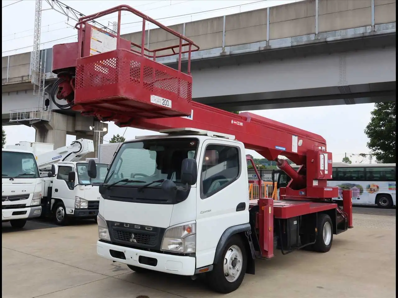 三菱 キャンター 小型 高所・建柱車 高所作業車 PDG-FE73DY改 の中古トラック【車両No.189847】