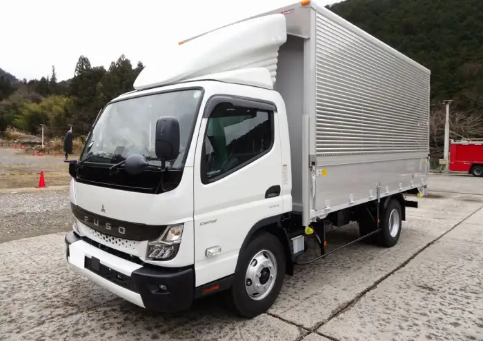 三菱 キャンター 小型 ウイング 2PG-FEB90 R6 の中古トラック【車両No.190736】