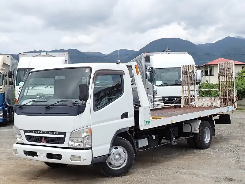 三菱 キャンター 小型 車両重機運搬 ラジコン ウインチ の中古トラック【車両No.191012】
