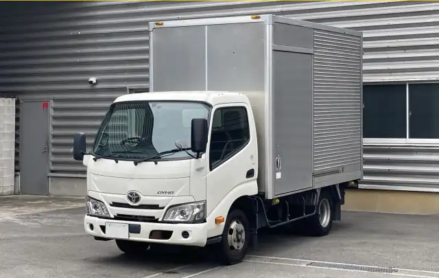 トヨタ ダイナ 小型 アルミバン サイドドア 2RG-XZC605 の中古トラック【車両No.190952】