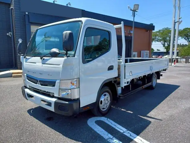 三菱 キャンター 小型 平ボディ  H29 の中古トラック【車両No.191104】