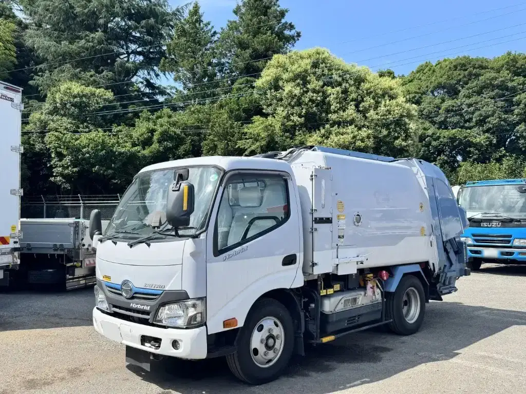 日野 デュトロ 小型 パッカー車 プレス式 TSG-XKU600X の中古トラック【車両No.191240】