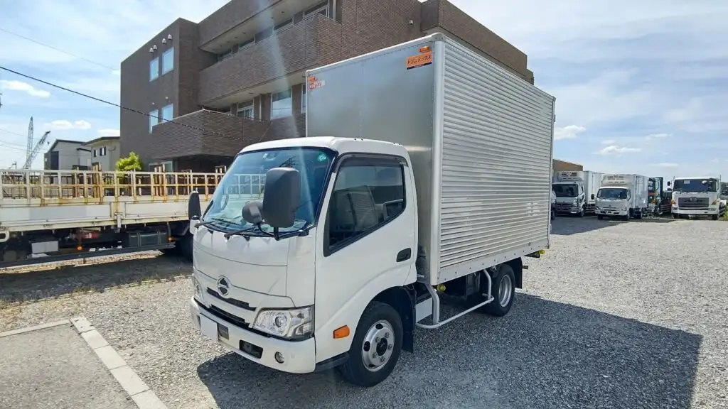 日野 デュトロ 小型 アルミバン 2RG-XZC605M R2 の中古トラック【車両No.190944】