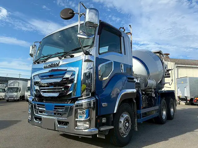 いすゞ ギガ 大型 ミキサー・ポンプ ベッド 2KG-CXZ60CT の中古トラック【車両No.198037】