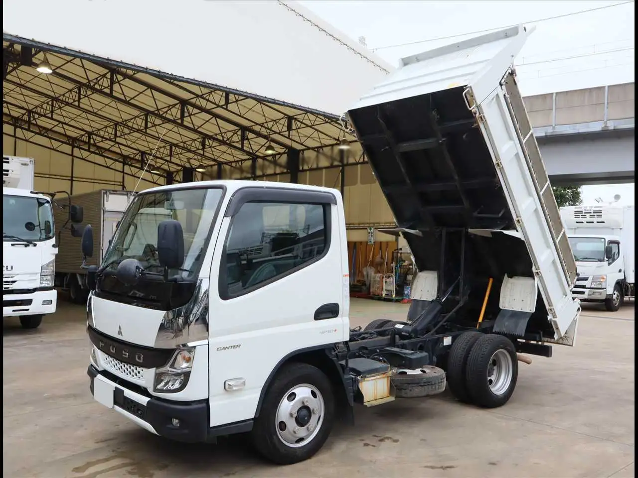 三菱 キャンター 小型 ダンプ 強化 コボレーン の中古トラック【車両No.198599】