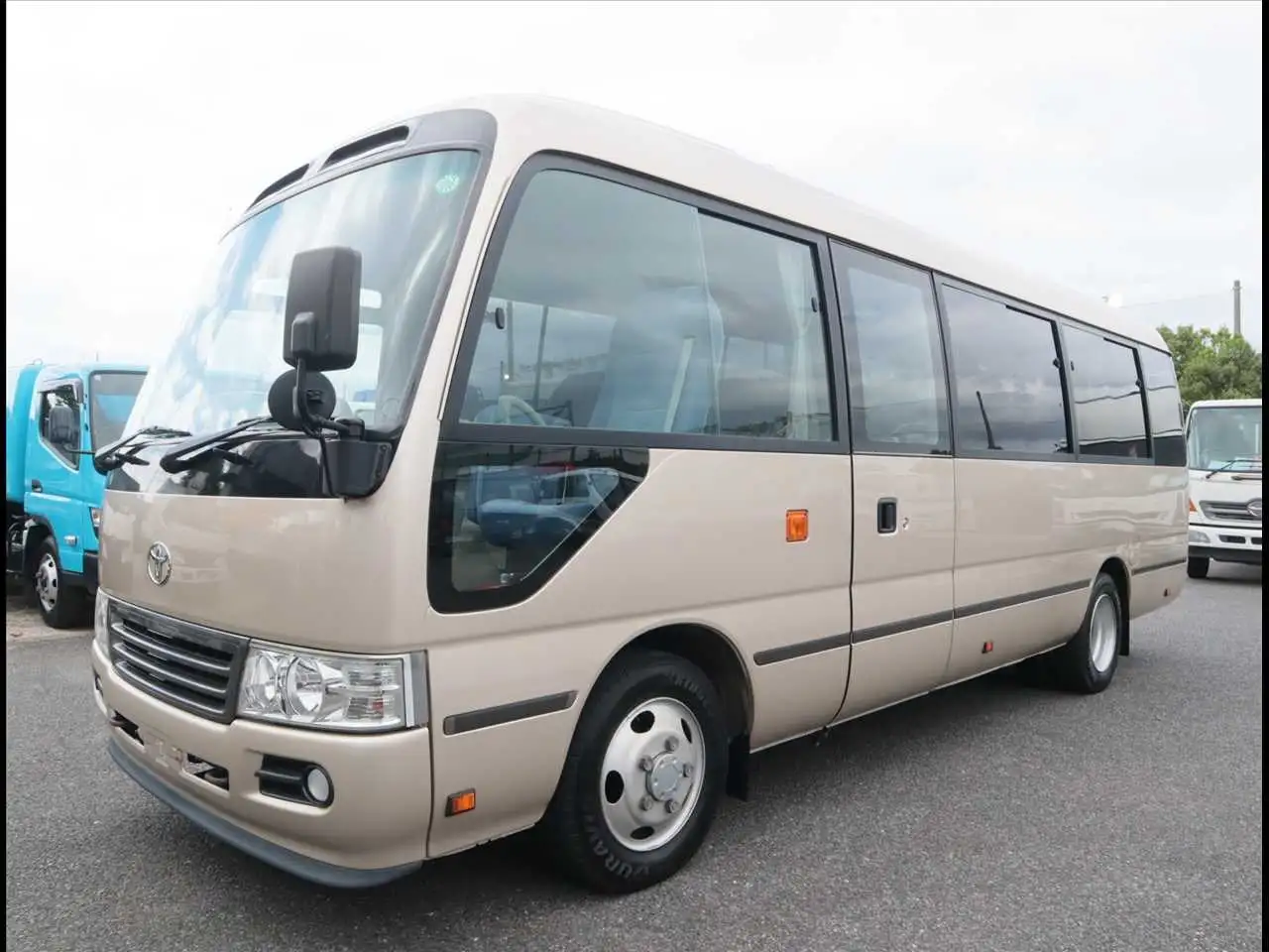 トヨタ コースター 小型 バス マイクロバス SDG-XZB51 の中古トラック【車両No.198605】