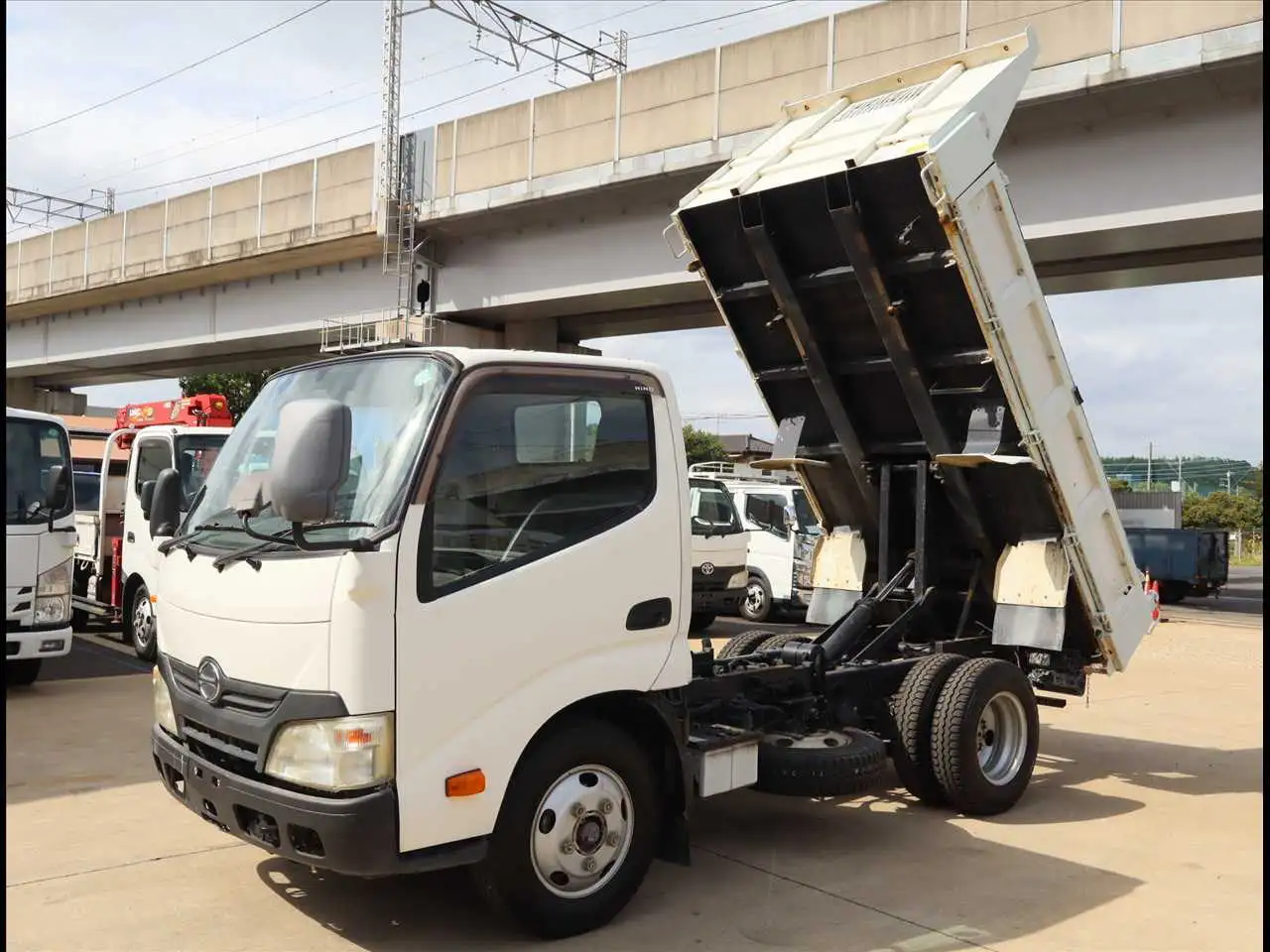 日野 デュトロ 小型 ダンプ 強化 コボレーン の中古トラック【車両No.198636】
