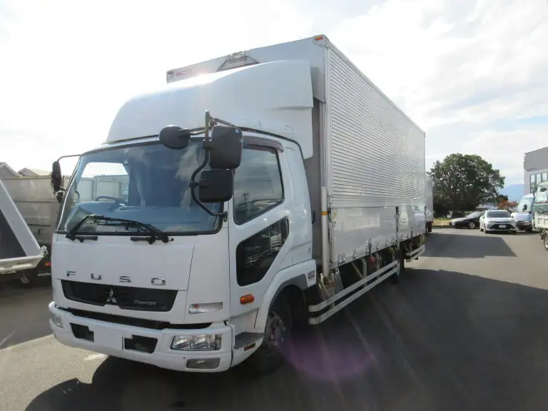 三菱 ファイター 中型/増トン ウイング 床鉄板 ベッド の中古トラック【車両No.198708】
