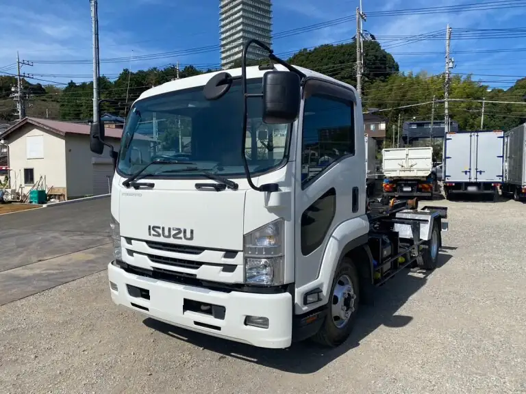 いすゞ フォワード 中型/増トン アームロール ツインホイスト 2RG-FRR90S2 の中古トラック【車両No.199066】