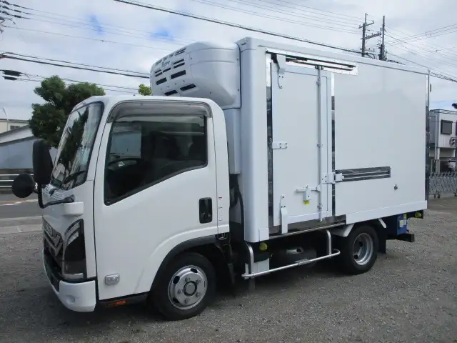 いすゞ エルフ 小型 冷凍冷蔵 低温 スタンバイ の中古トラック【車両No.199587】